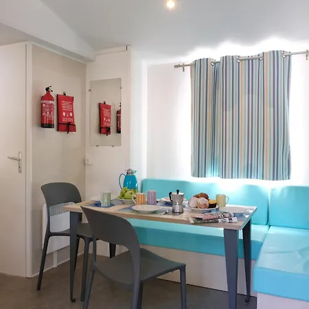 Kemping Happy Camp Mobile Homes In Iscrixedda