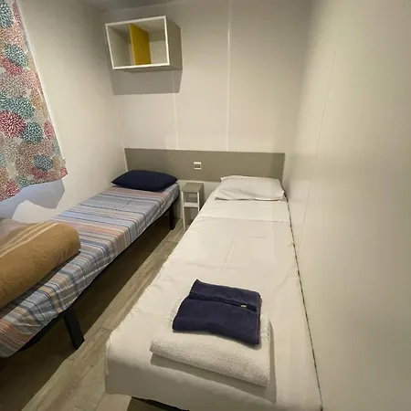 Kemping Happy Camp Mobile Homes In Iscrixedda Lotzorai