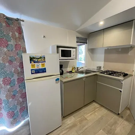 Happy Camp Mobile Homes In Iscrixedda Kemping Lotzorai