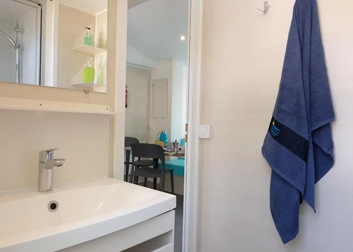 Happy Camp Mobile Homes In Iscrixedda Kemping 3*