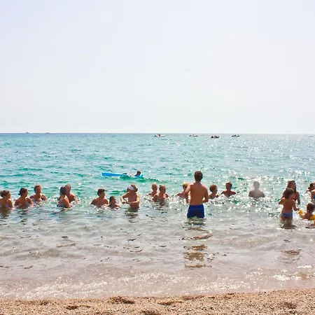 Camping Happy Camp Mobile Homes In Iscrixedda 3*